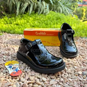 Photo - Zeus Crabkids Girls School Shoes. Black