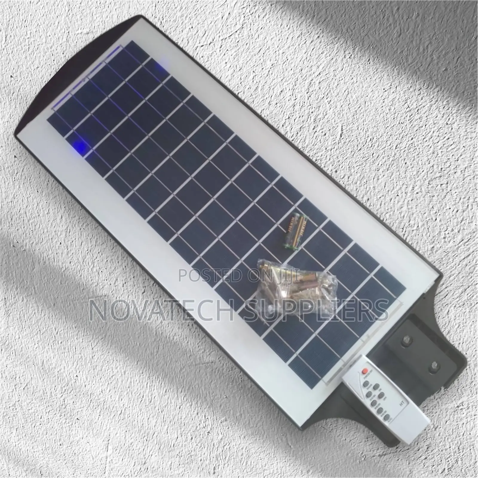 150W Original Hi Fi Lite LED Solar Street Lights Rada