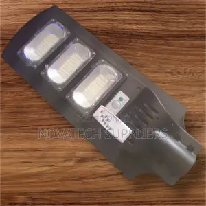150W Original Hi Fi Lite LED Solar Street Lights Hema