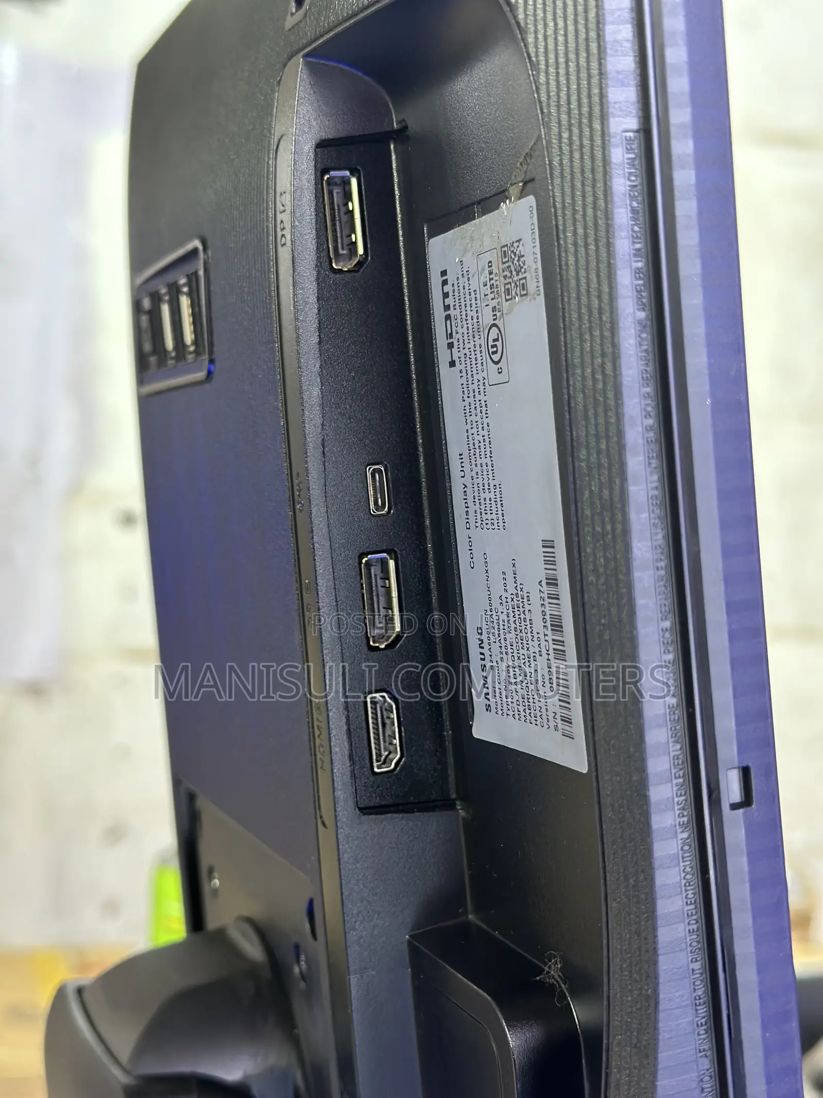 Samsung Monitor 24 Inch Ips Screen USB 3.0 HDMI DP Etc