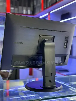 Samsung Monitor 24 Inch Ips Screen USB 3.0 HDMI DP Etc