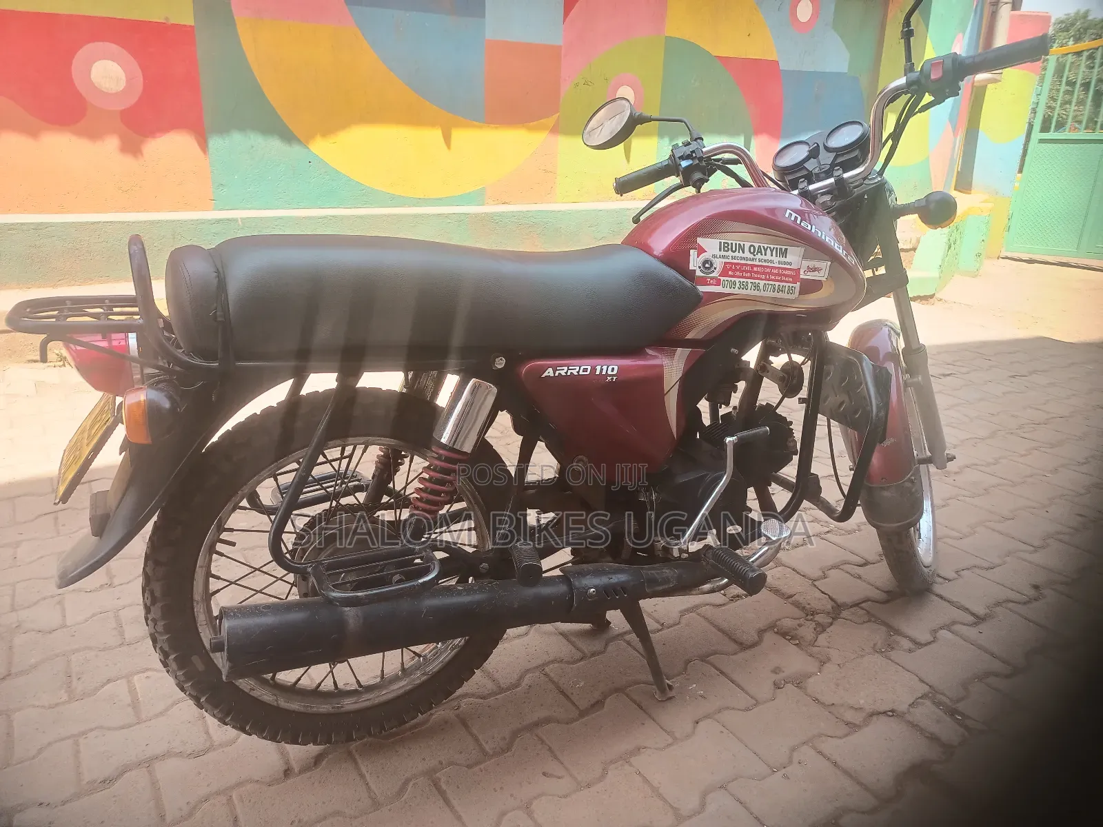 Mahindra Gusto 2017 Red