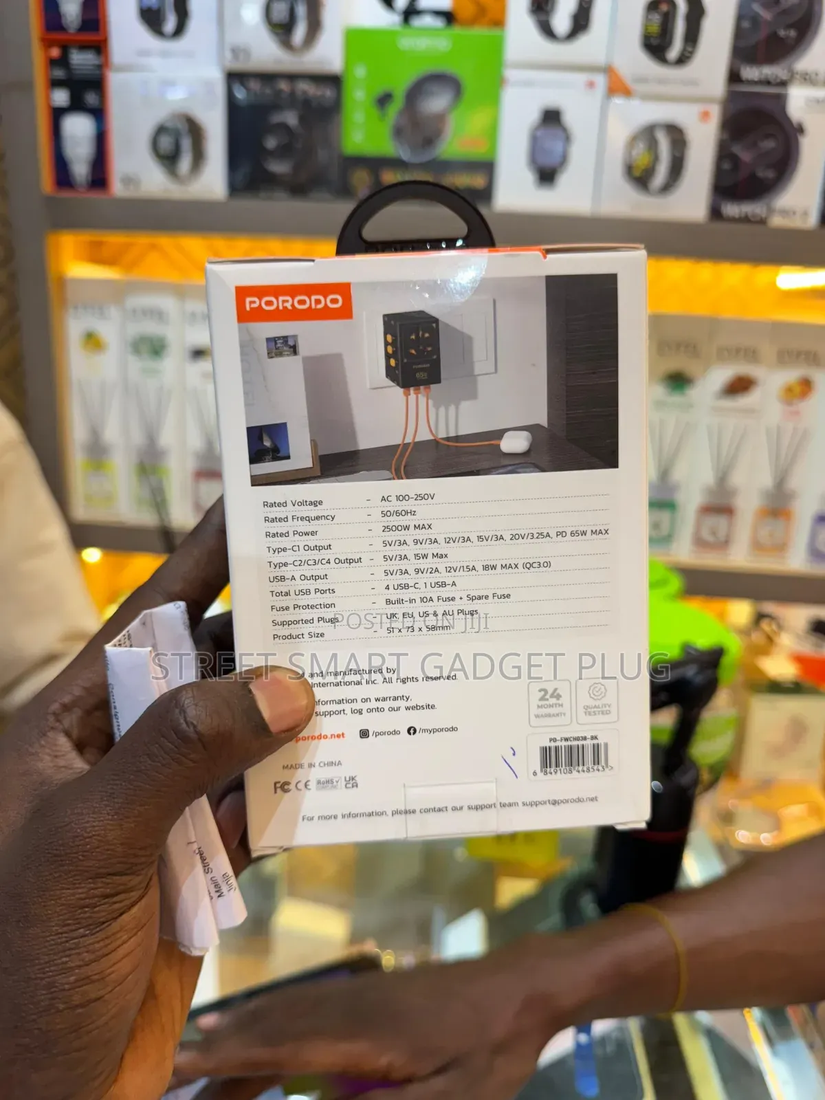 Porodo 65watts Travel Adapter