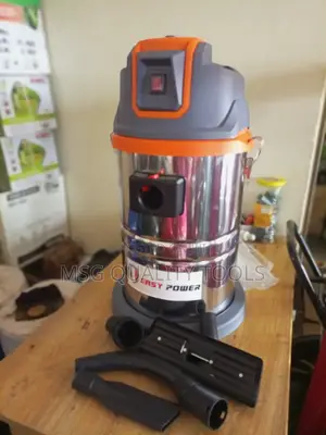 Vacuum Cleaner/Carpet Cleaner