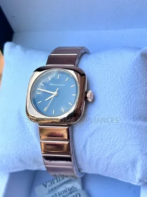 Women's Hannah Martin Wrist Classy Analog