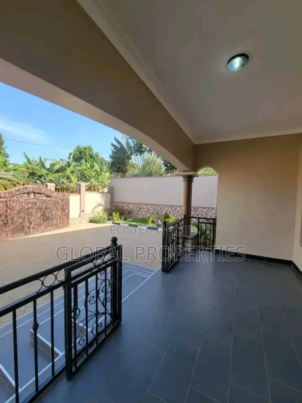 3bdrm Bungalow in Namugongo Estate, Central Division for sale