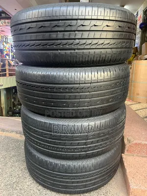 265/55r19 Tires Good Condition for V8 .