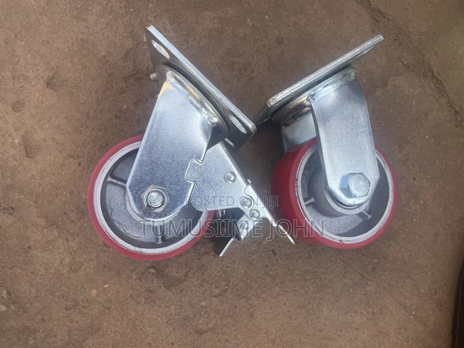 Casters for Heavy Things