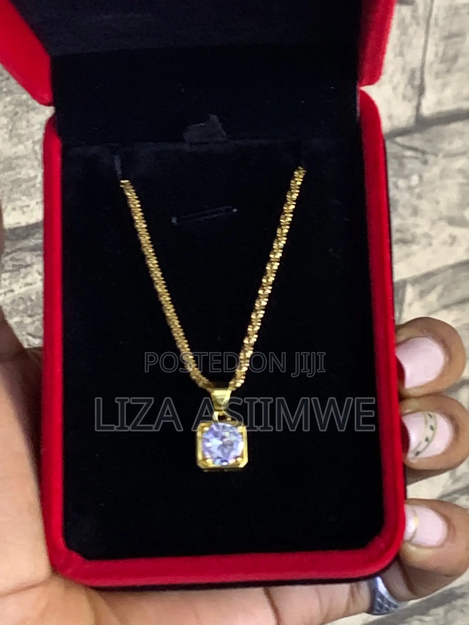 Lady’S Luxury Square Crystal Necklace