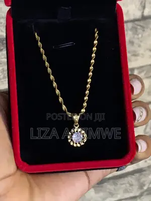 Twisted Lady’S Necklace With a Round Zircon Pendant