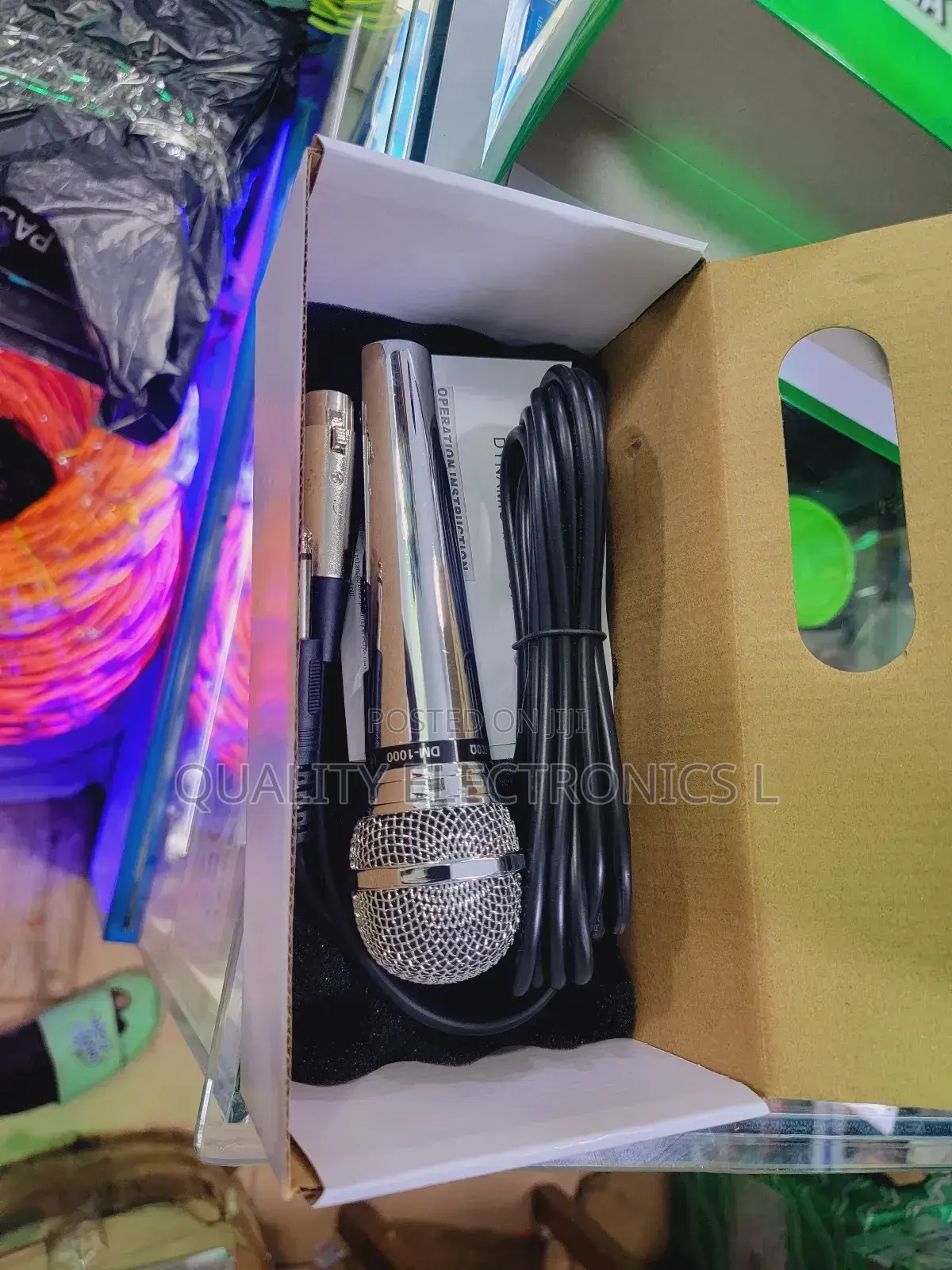 Yamaha Dm-1000 Professional Wired Microphone