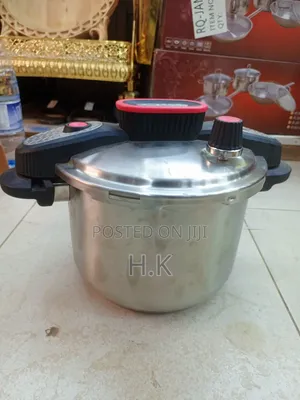 8-Litre Pressure Cooker