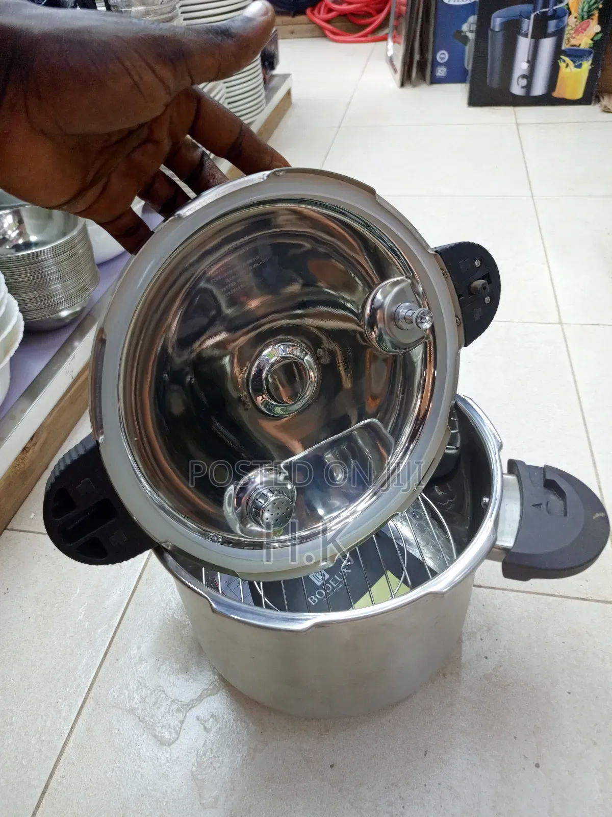8-Litre Pressure Cooker