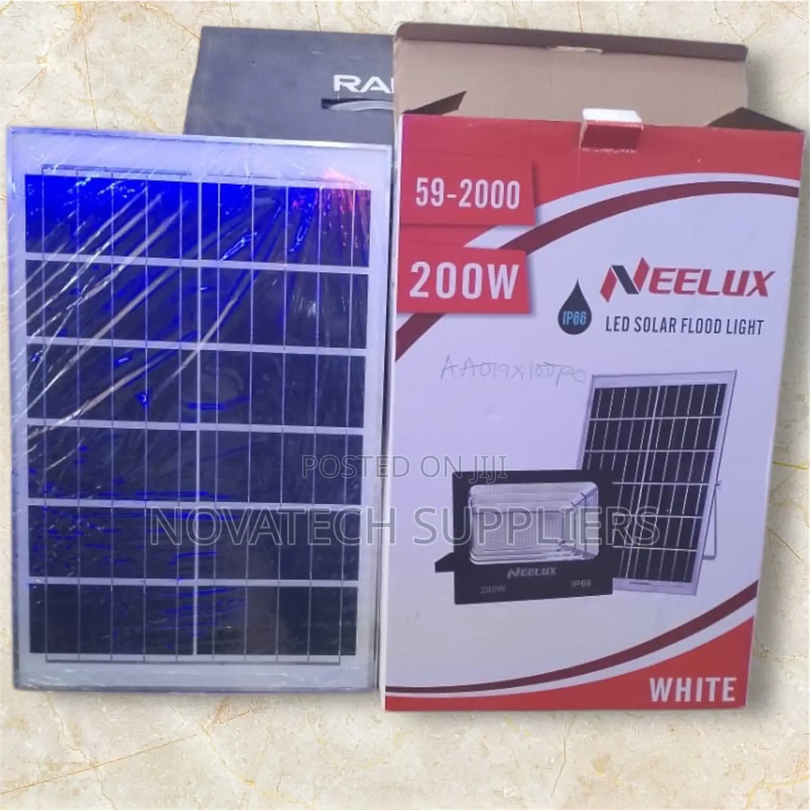 200W Neelux Led Solar Flood Lights Dekn