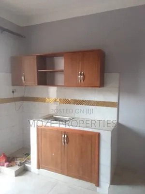 Studio Apartment in Mutungo., Central Division for rent