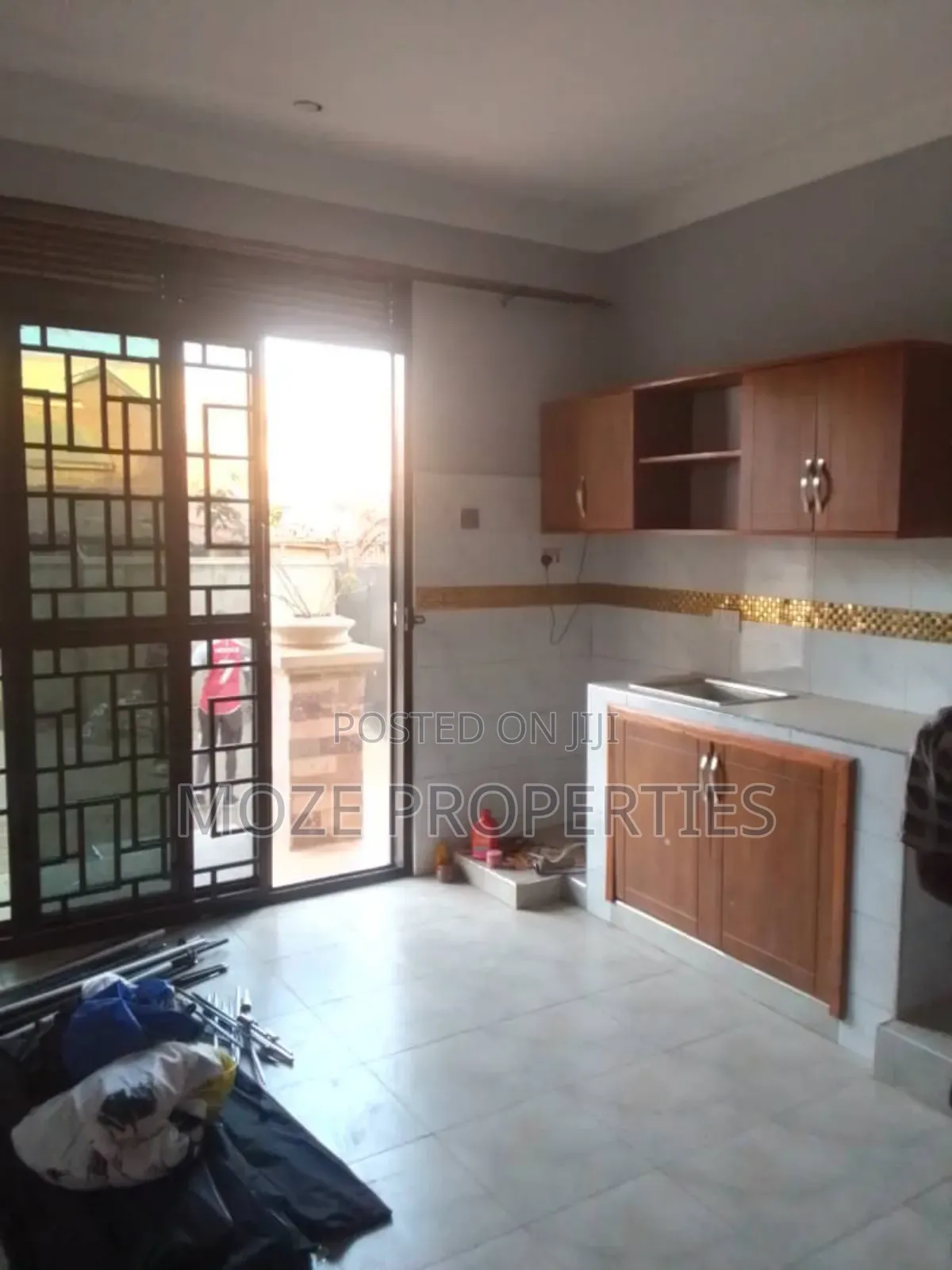 Studio Apartment in Mutungo., Central Division for rent