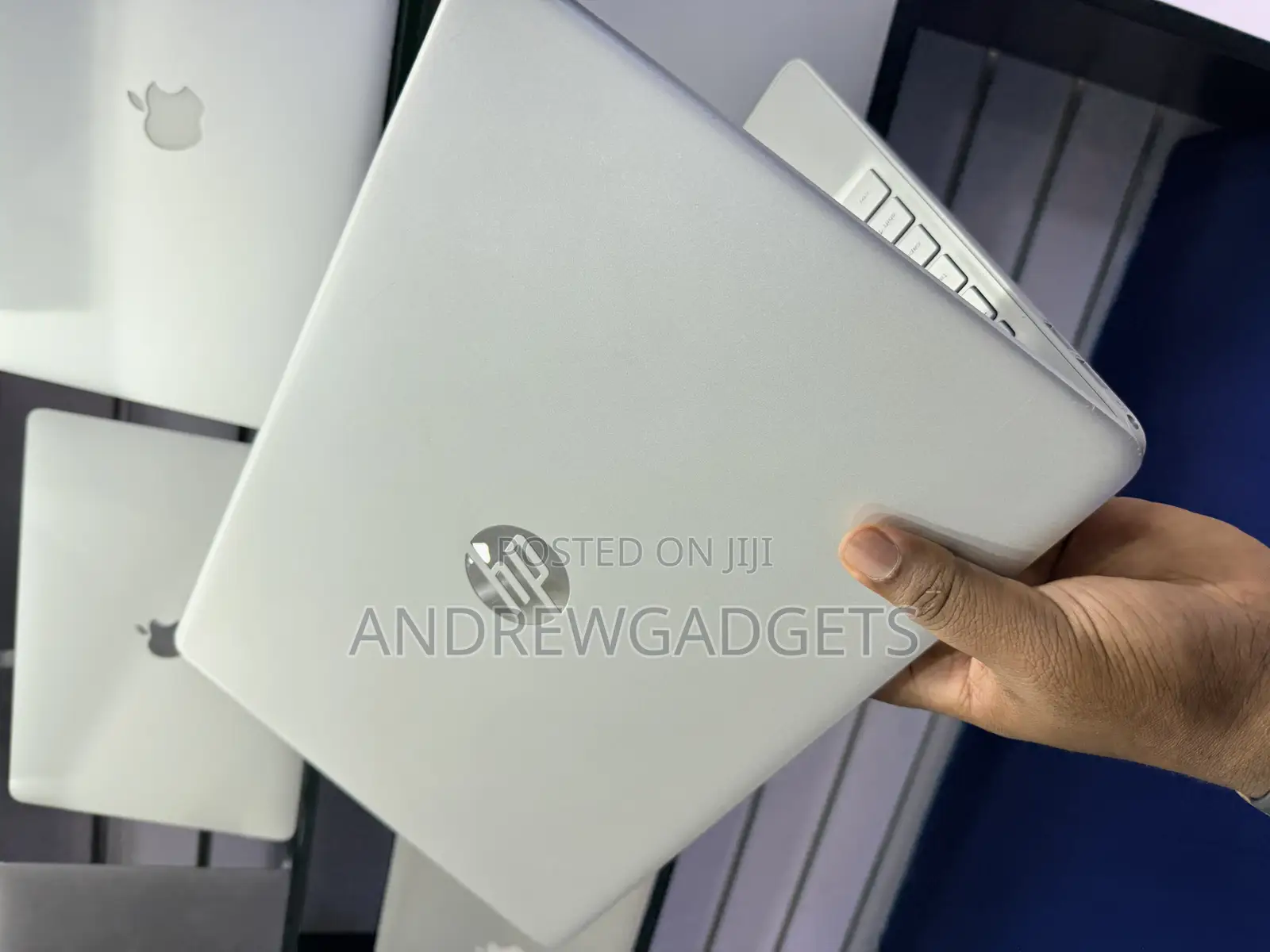 Laptop HP 15-Dy1032wm 8GB Intel Core I7 SSD 256GB