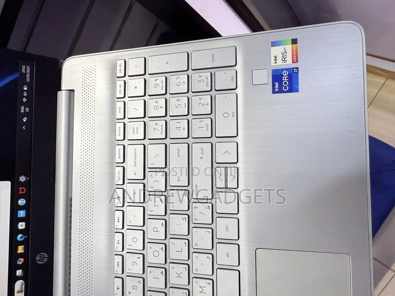 Laptop HP 15-Dy1032wm 8GB Intel Core I7 SSD 256GB