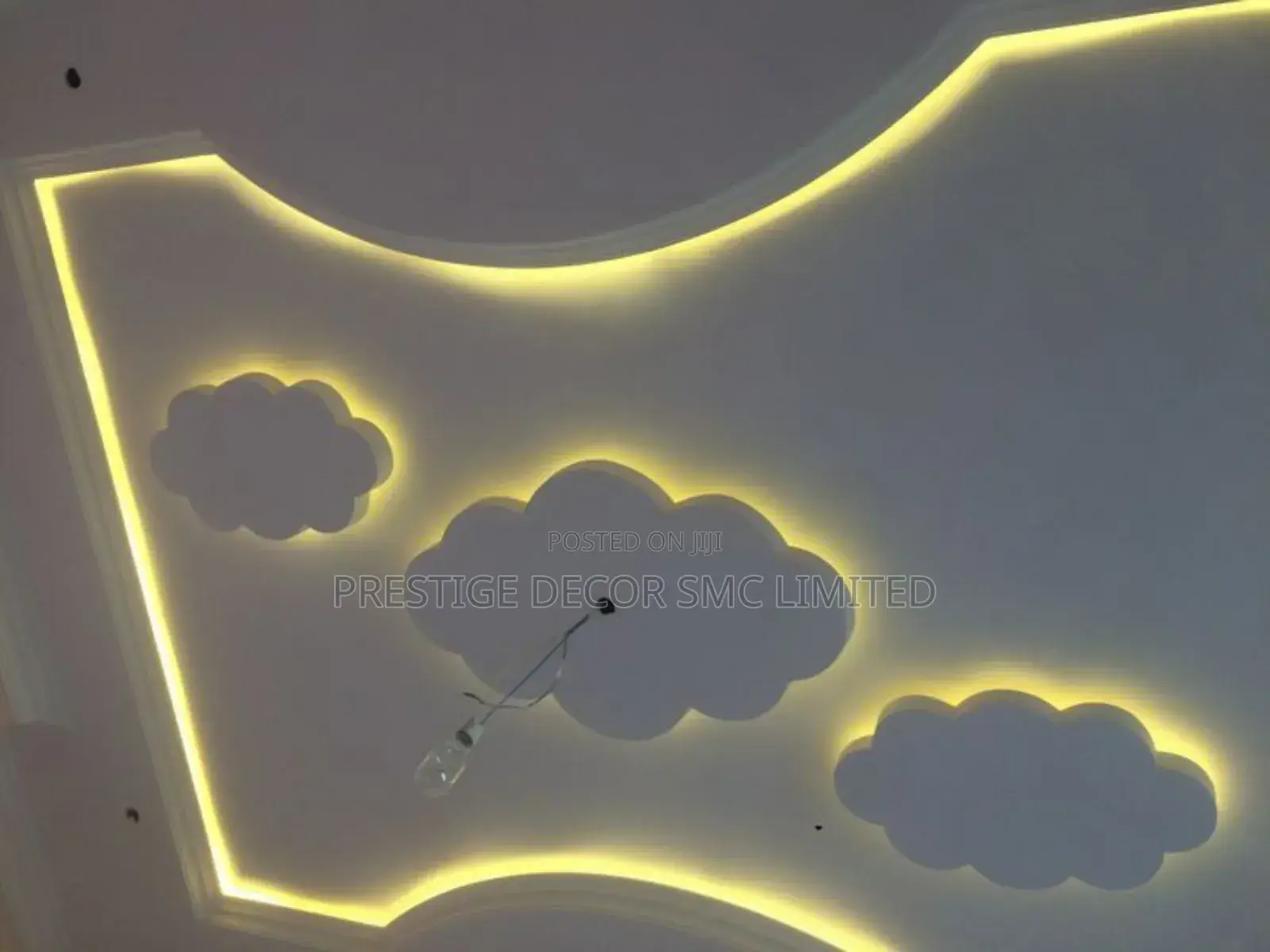 Gypsum Futuristic and Clean Ceiling and Wall Design