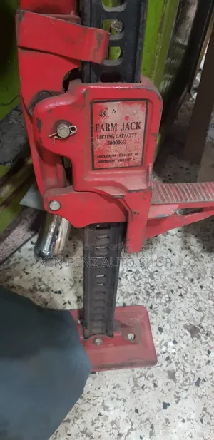 Handy Man Heavy Load Car Jack/ Farm Jack