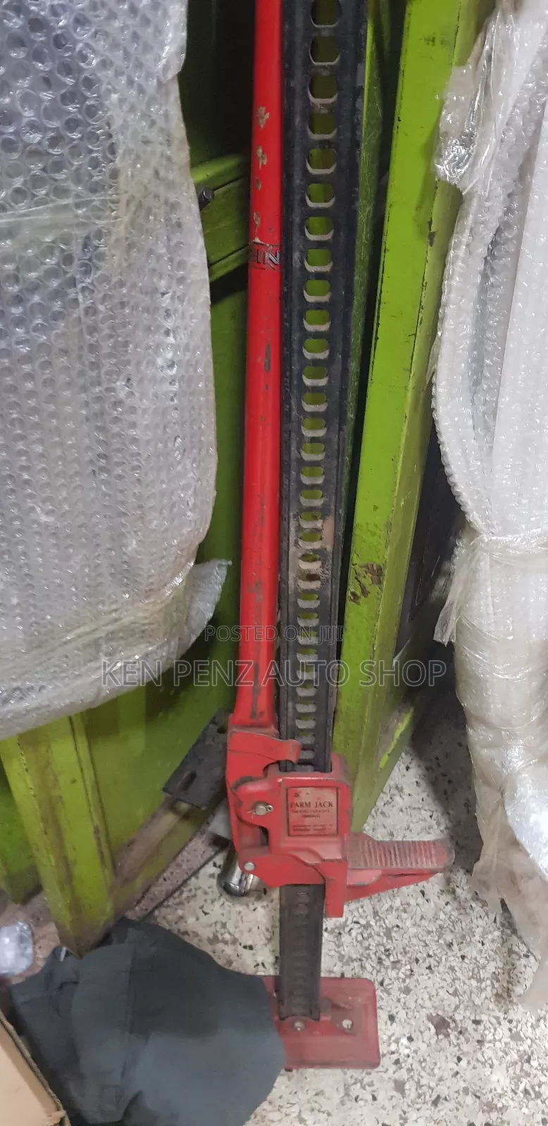 Handy Man Heavy Load Car Jack/ Farm Jack