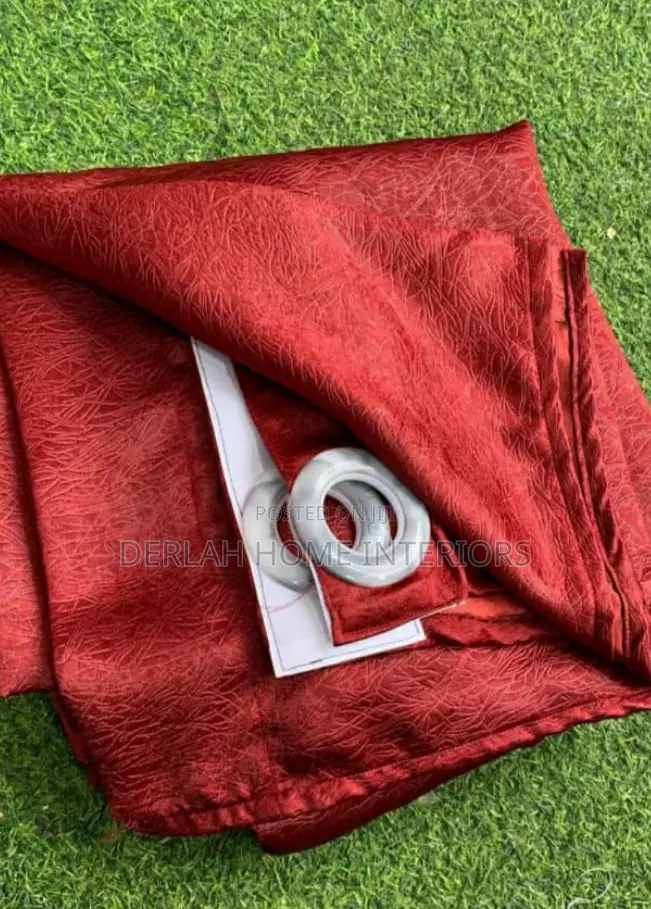 Full Set Maroon Curtain (2pcs And 1 Big Net)