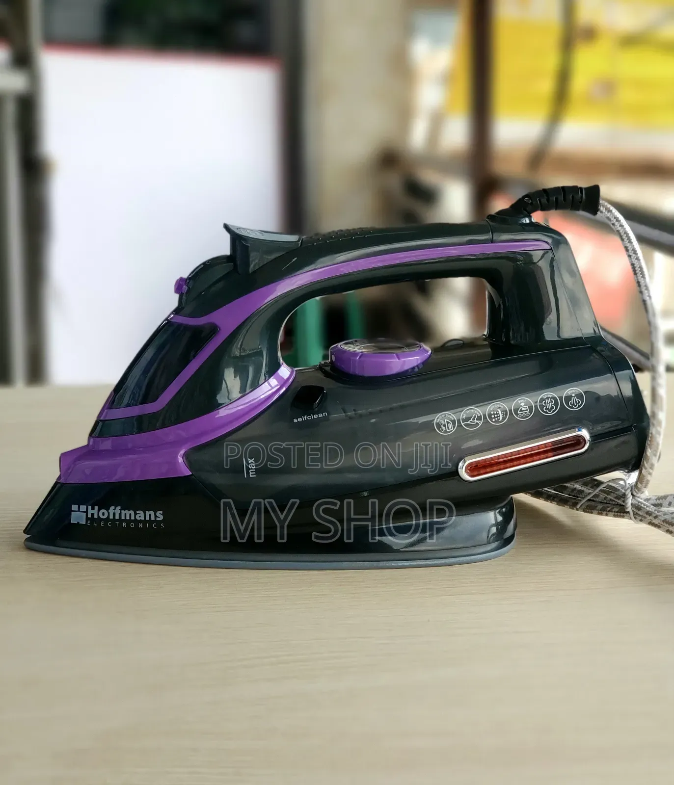 Electric Steam Iron Hm-9021