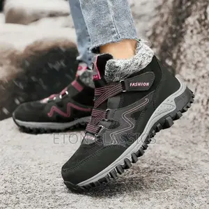 Photo - Women's Casual Long Neck Sneakers Size 37_42