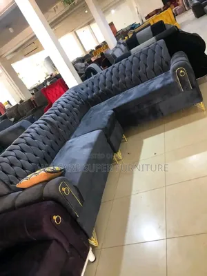 L Grew Chair With Classic Corna