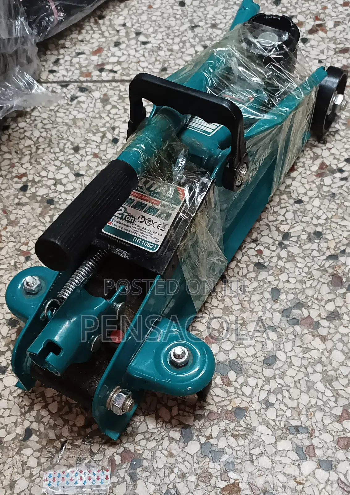 Total Car Jack