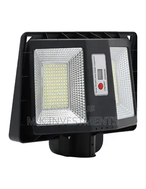 Photo - 300watts Double Face Solar Street Light