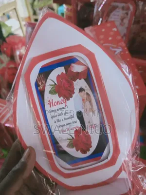 Photo - Valentine Awards Gifts