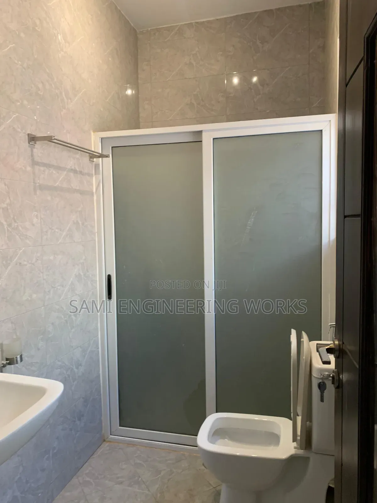 Quality Euro Bathroom Slidding Divider