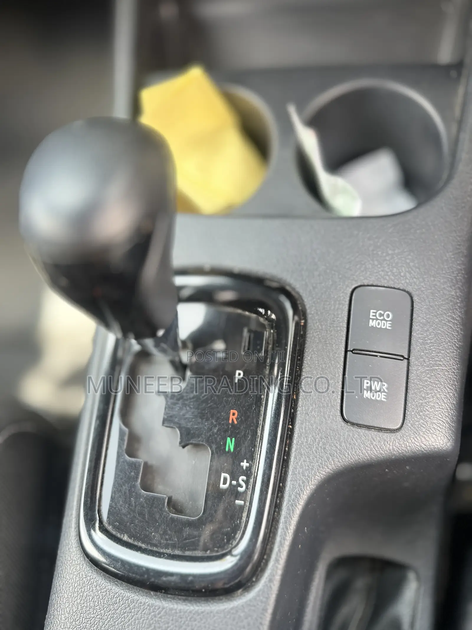 Toyota Hilux 2019 Black