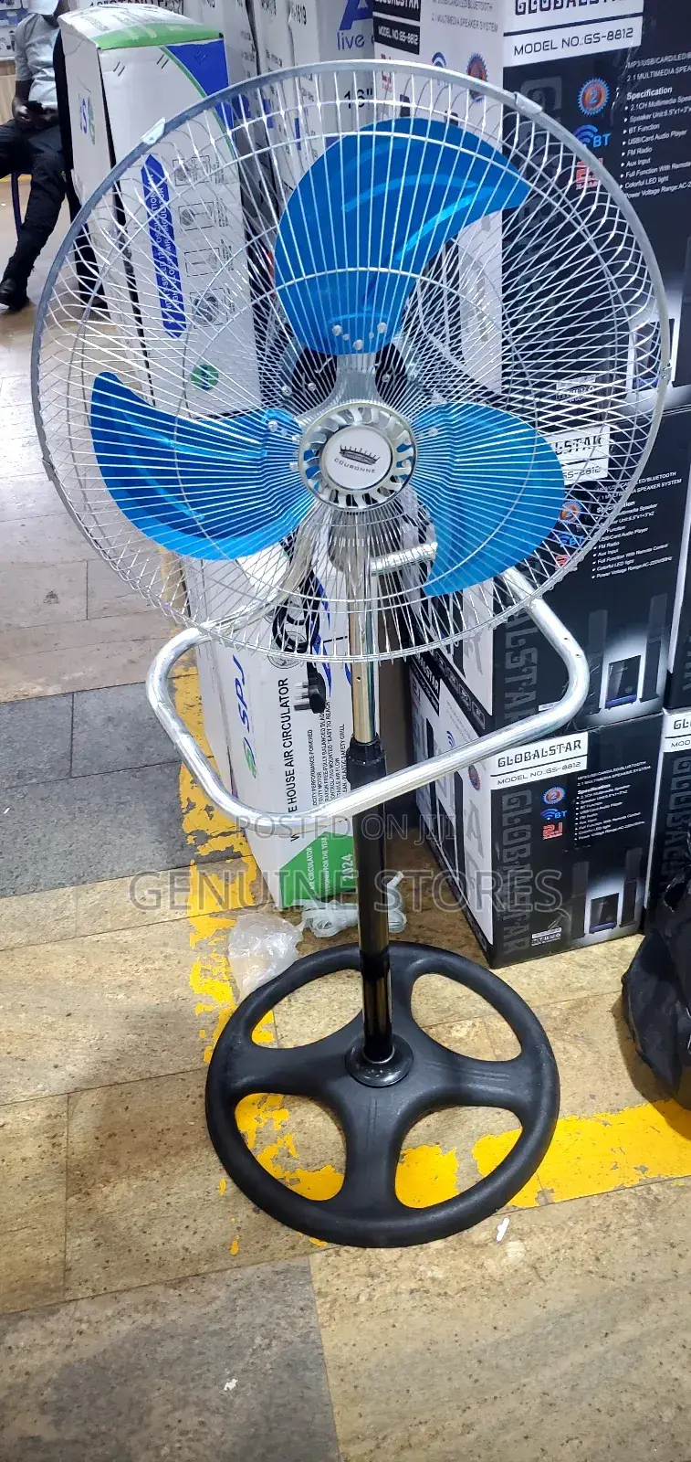 Metallic Stand Fan / 16 Inches