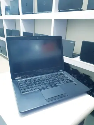 Laptop Dell Latitude 7450 4GB Intel Core I5 HDD 500GB