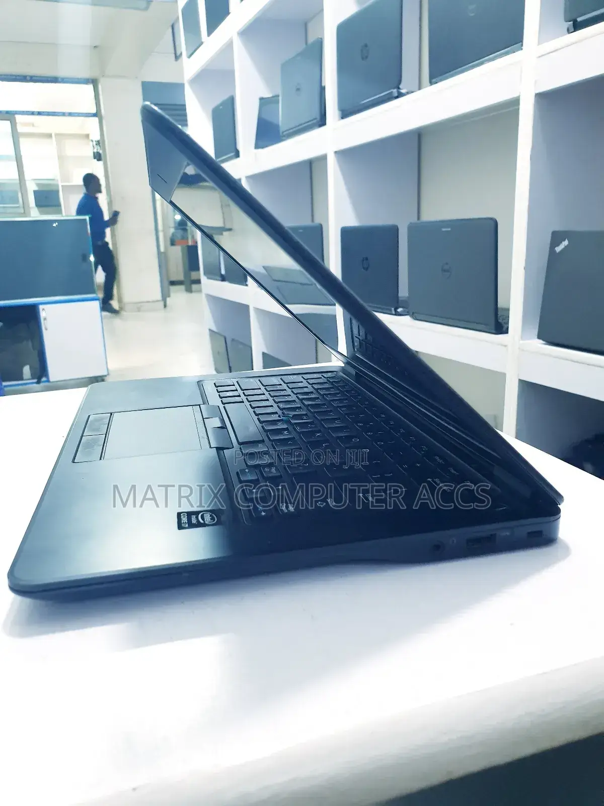 Laptop Dell Latitude 7450 4GB Intel Core I5 HDD 500GB