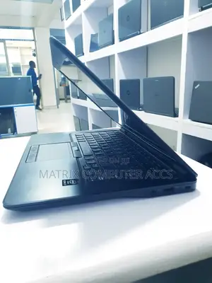 Laptop Dell Latitude 7450 4GB Intel Core I5 HDD 500GB
