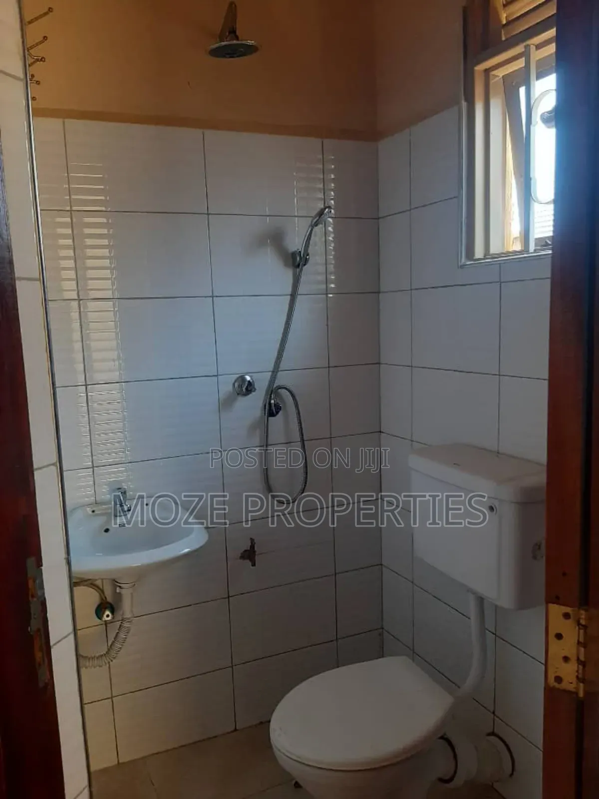 Studio Apartment in Mutungo, Central Division for rent