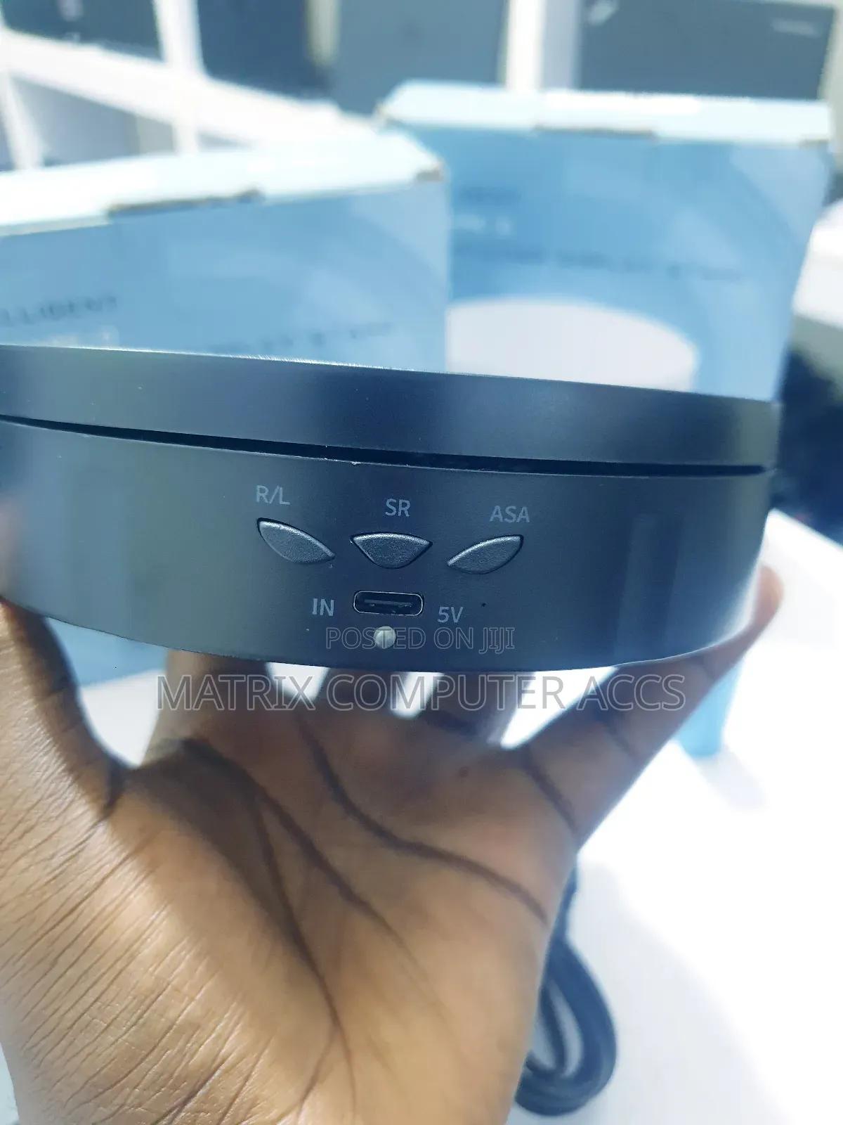 360 Rotating Display Stand