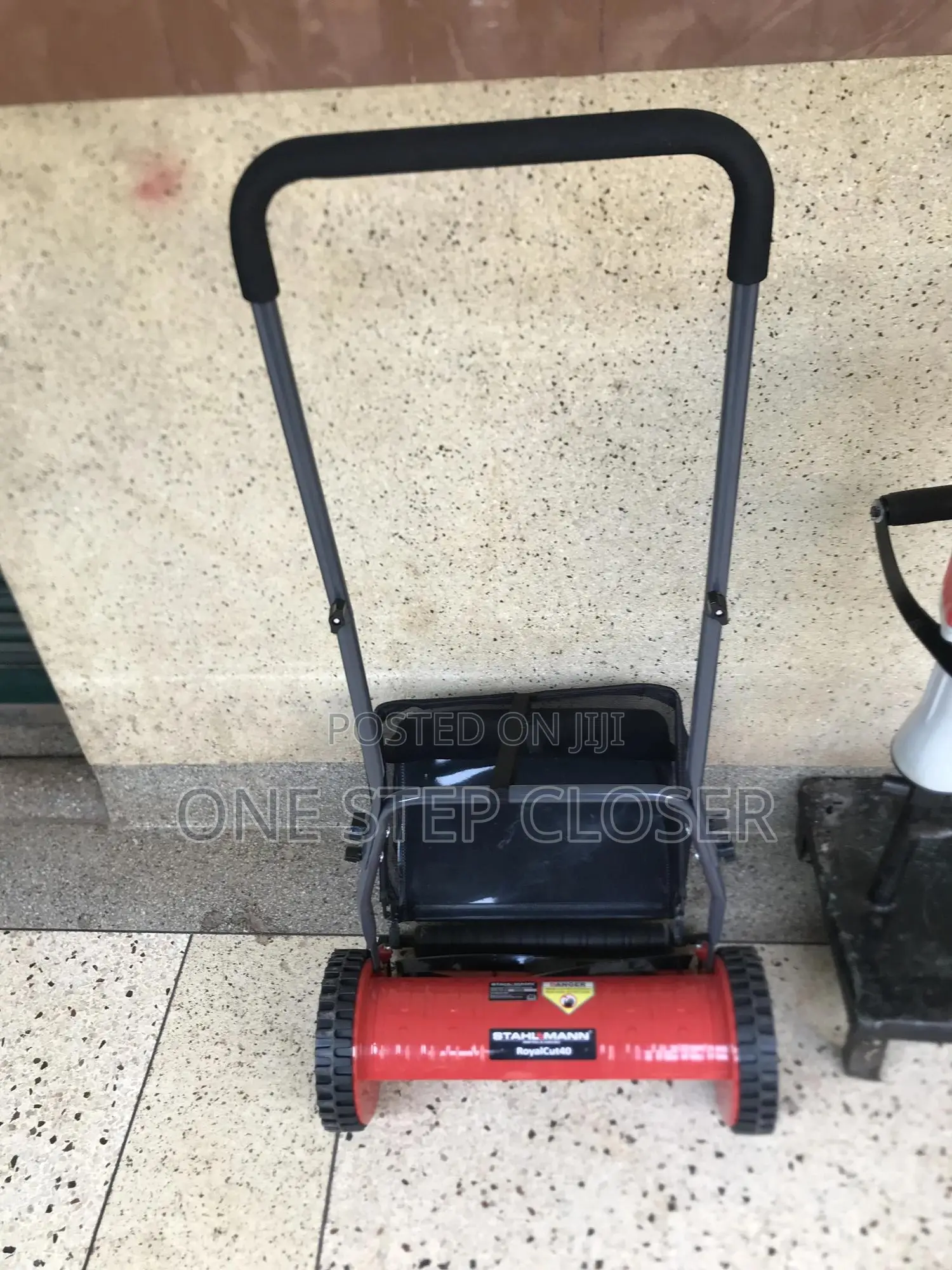 Manual Lawnmower