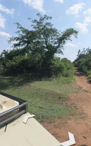 100 Acres for Sale at Katugo Nakasongola Each at 25m