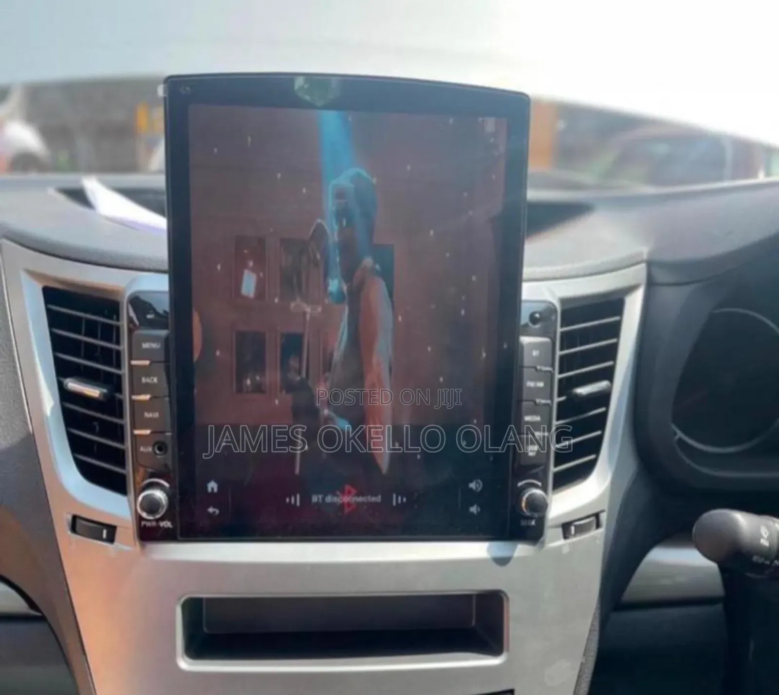 Samet Tesla Radio Fitted in Outback Subaru