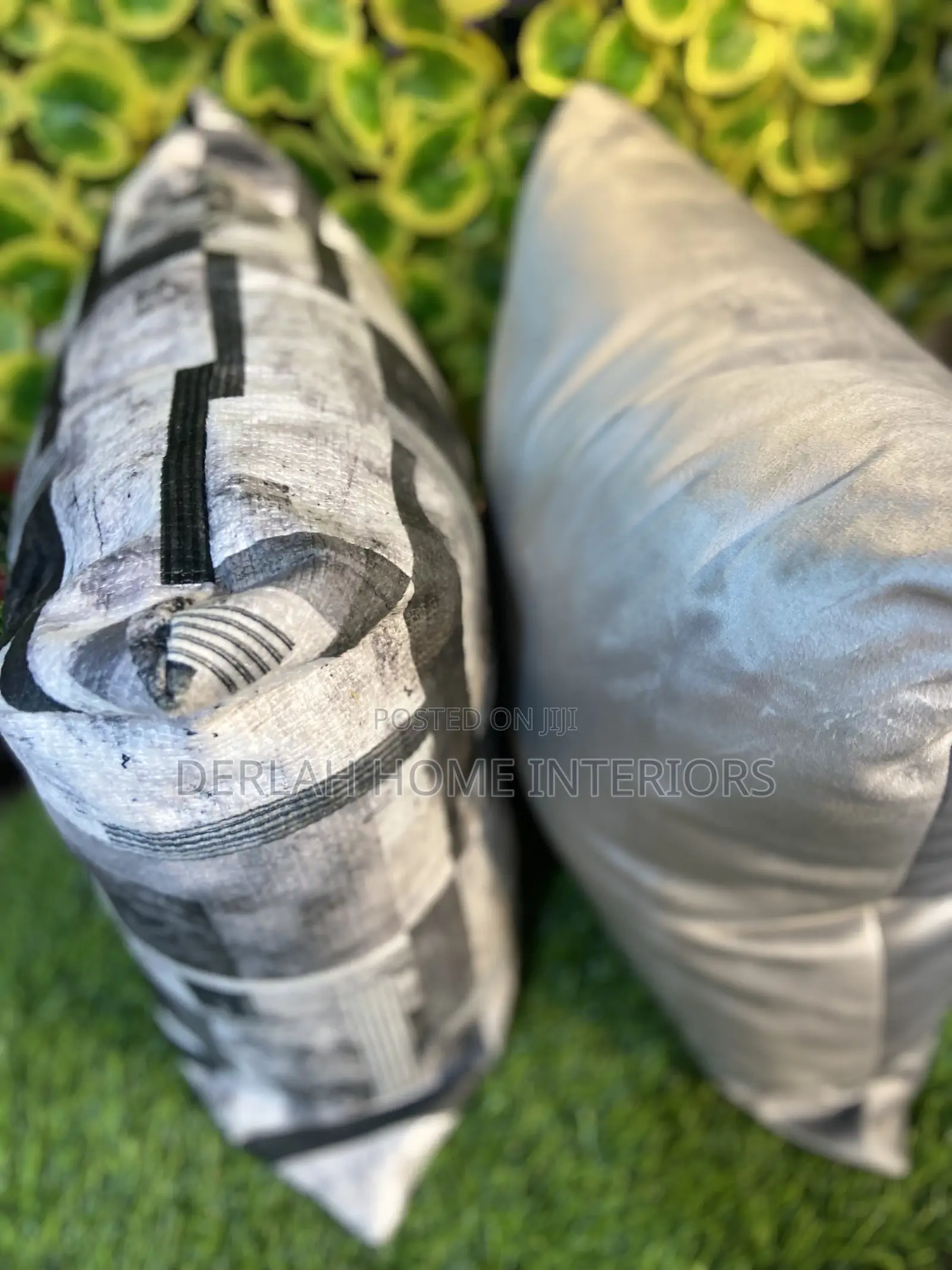 Quality Cushions in Grey (2pcs)