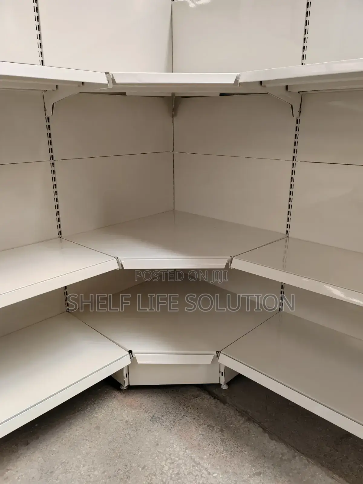 Right Angle Corner Supermarket Shelf
