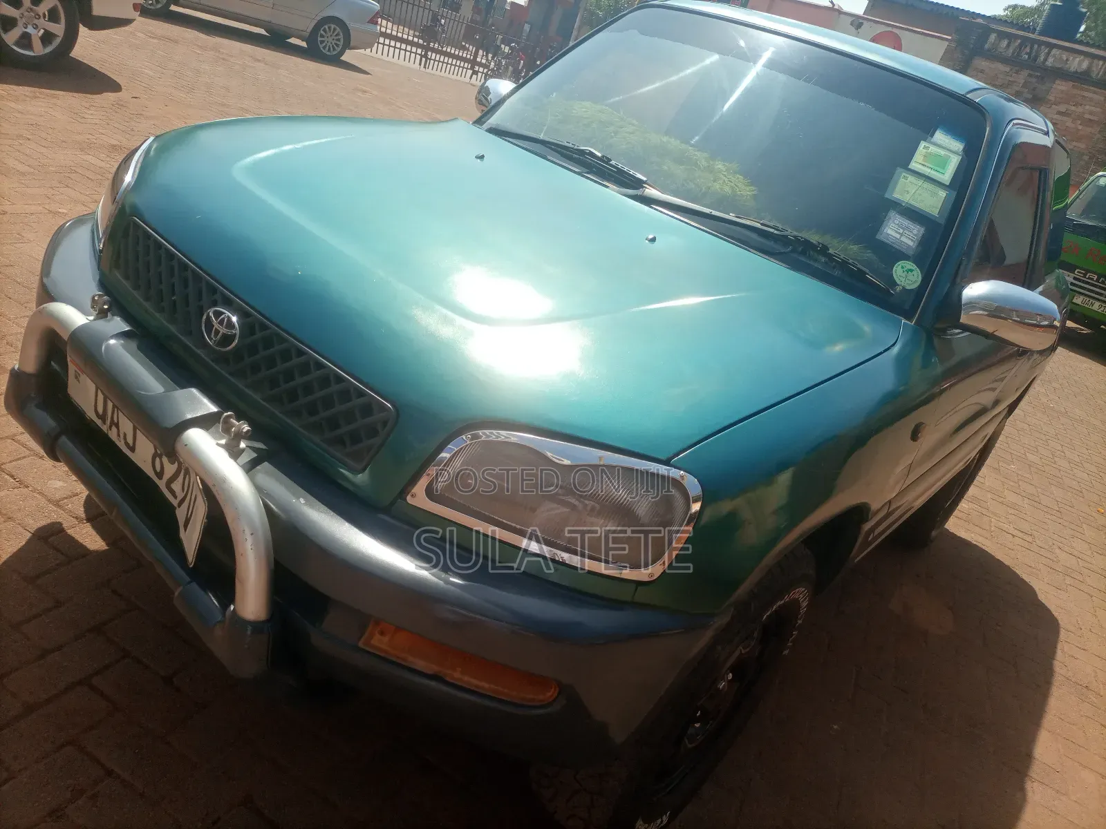 Toyota RAV4 Cabriolet 1998 Green