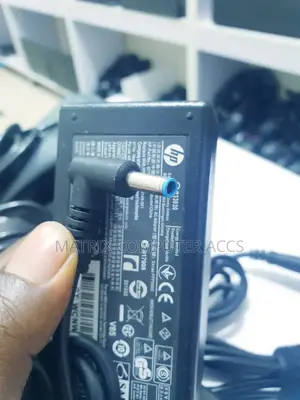 HP Blue Pin Charger