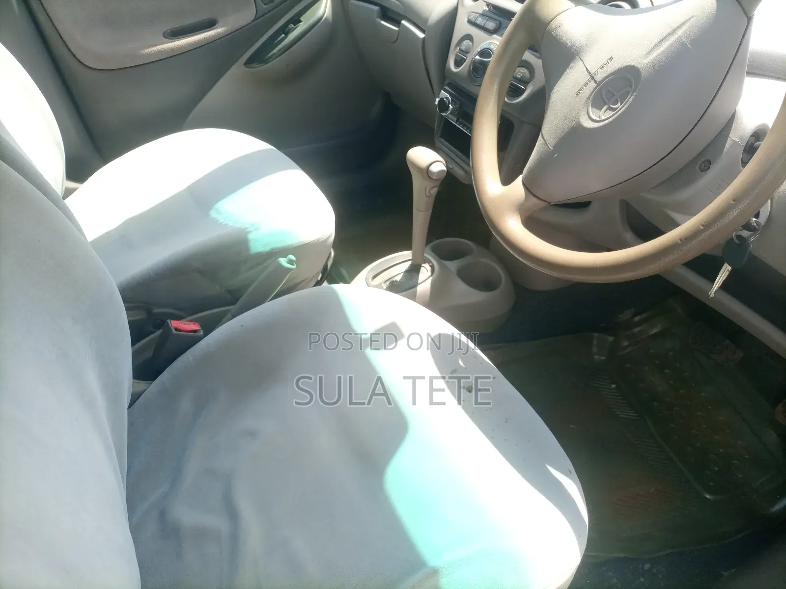 Toyota Platz 1.3 AWD 1999 Silver