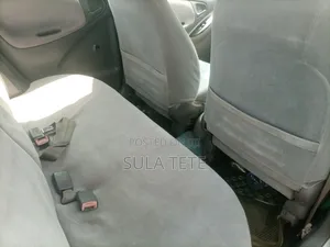Toyota Platz 1.3 AWD 1999 Silver