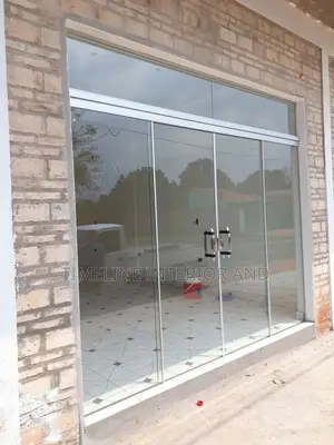 Frameless Glass Partition Elegance